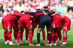 阿森纳枪手队迎战南安普顿，誓取胜利