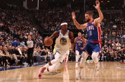 球队防守令人意外零失误，惊艳全场