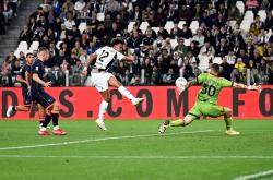 包含尤文图斯中场因伤将缺席多场比赛的词条