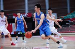 贵州男篮在主场力克福建队，取得胜利