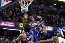 包含步行者绝杀魔术，老将迈尔斯独揽得分王的词条