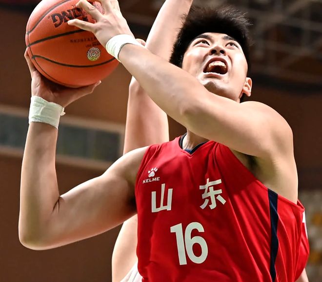 山东高速队球员荣膺CBA本周最佳球员