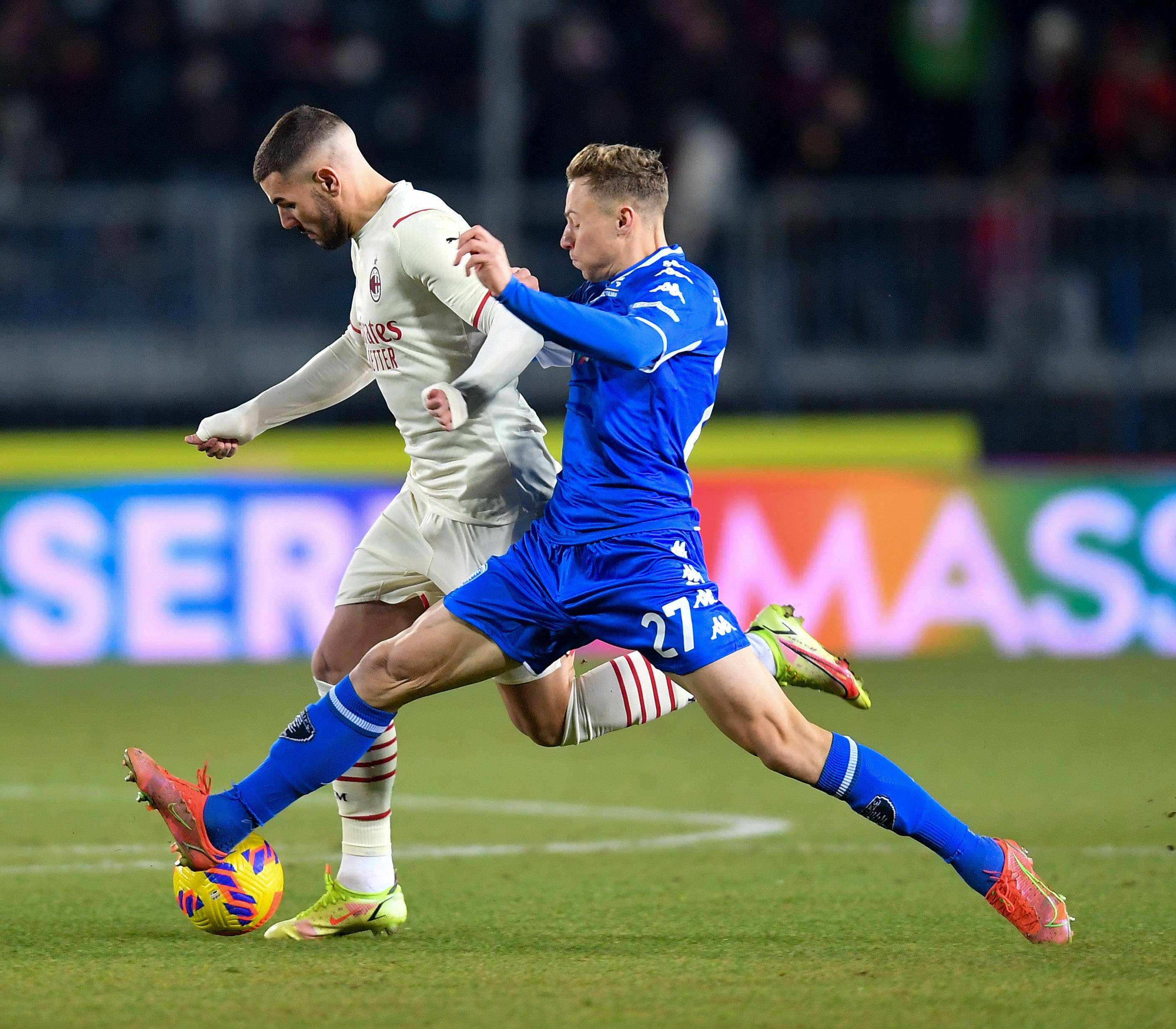 意甲比赛掀起热潮，球员备战状态佳的简单介绍