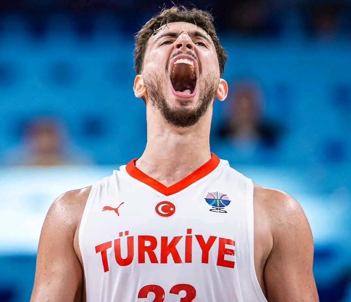 关于波兰-逆转土耳其，欧预赛士气大振夺冠之路的信息