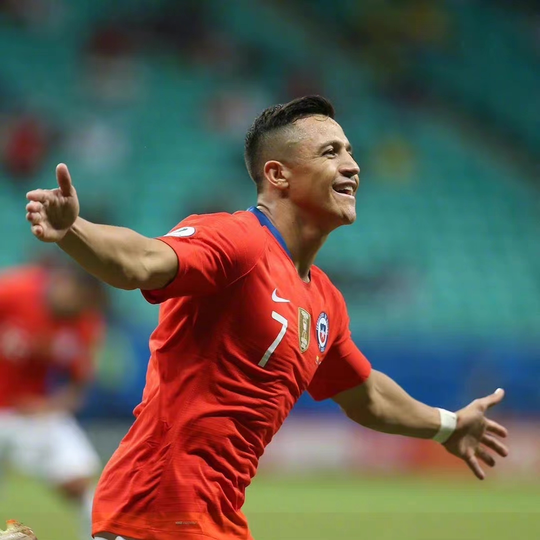 包含桑切斯参加全队训练状态回暖的词条